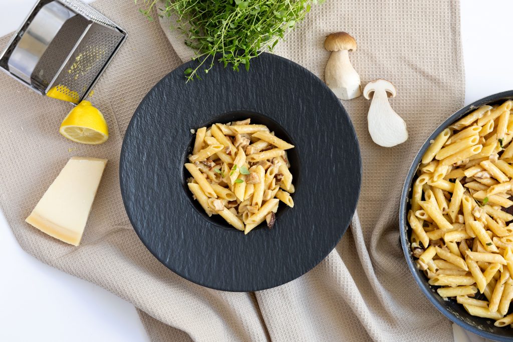 Karl Johan pasta_13 Cremet Karl Johan pasta med citron og timian